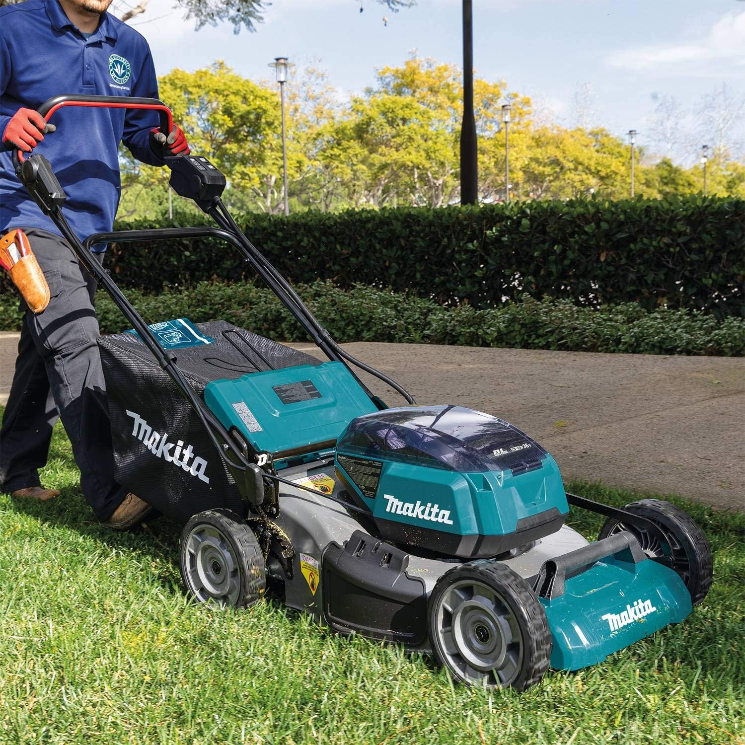 Makita XML07PT1 36V (18V X2) LXT® Brushless 21" Commercial Lawn Mower Kit with 4 Batteries (5.0Ah), Teal B0861ZP2BB - Image 2